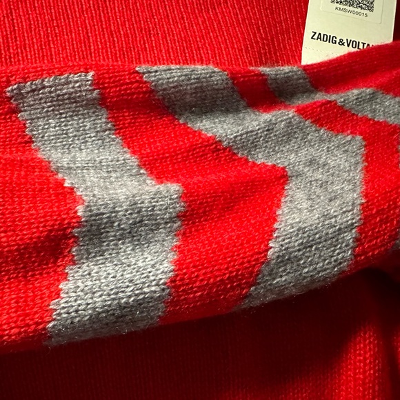 Zadig & Voltaire red cashmere sweater has a 498.00 price tag. - Picture 3 of 11